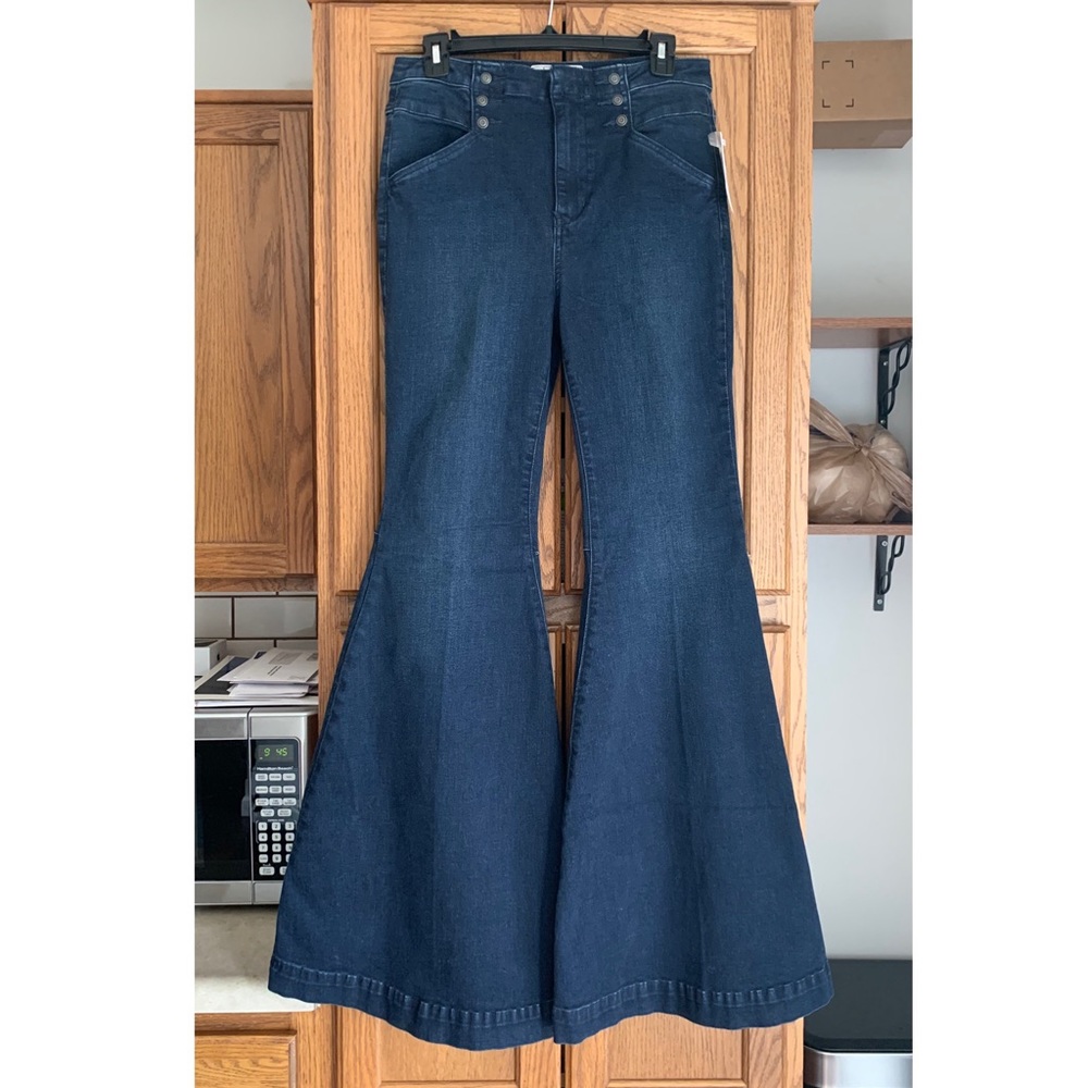 NWT Free People Bell Bottom Jeans